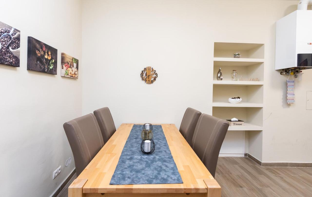 Comfortable Romantic 1 Bedroom Apartment Near Augarten فيينا المظهر الخارجي الصورة
