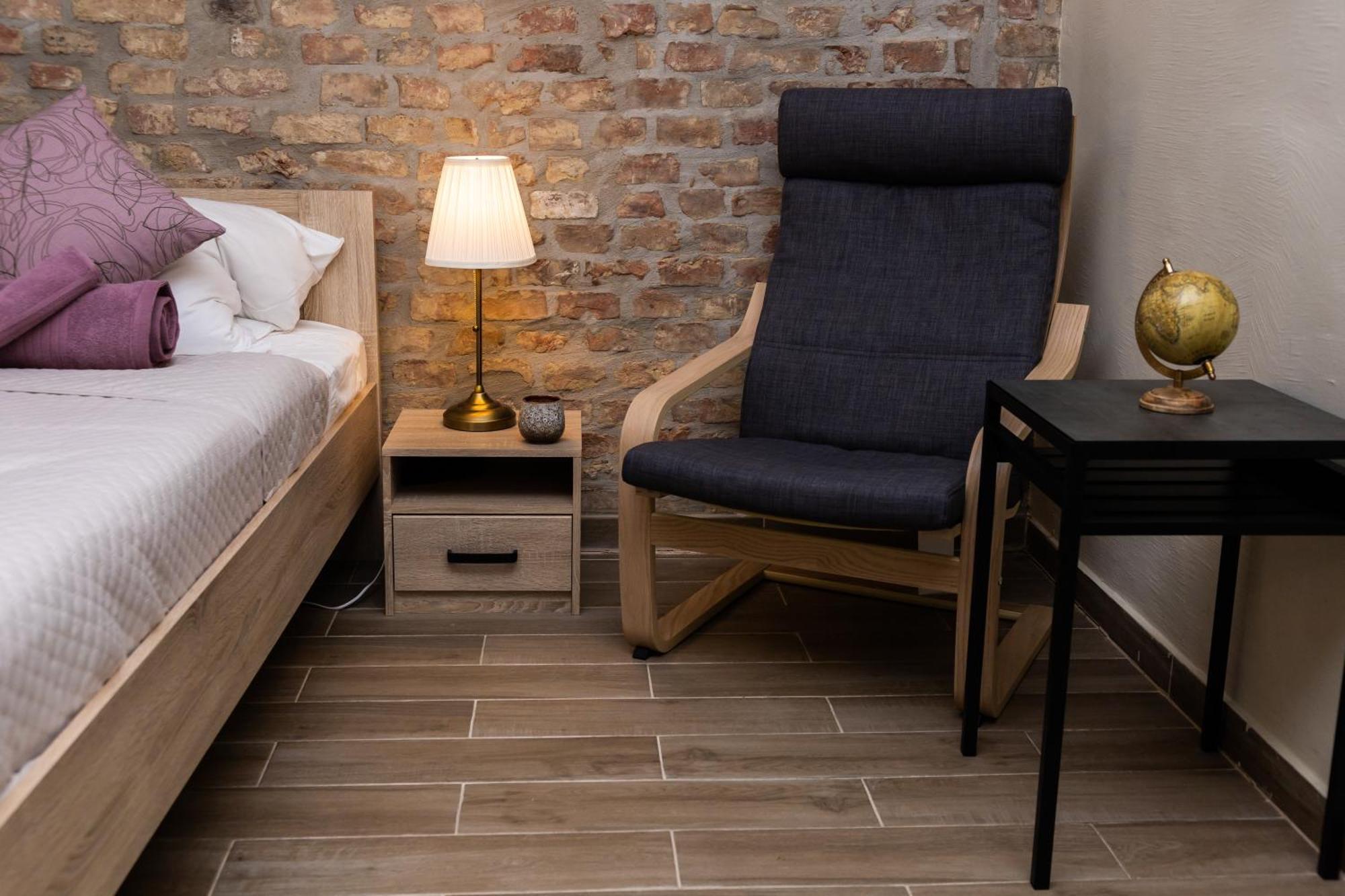 Comfortable Romantic 1 Bedroom Apartment Near Augarten فيينا المظهر الخارجي الصورة